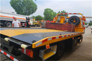 中沙群岛附近拖车电话号码服务